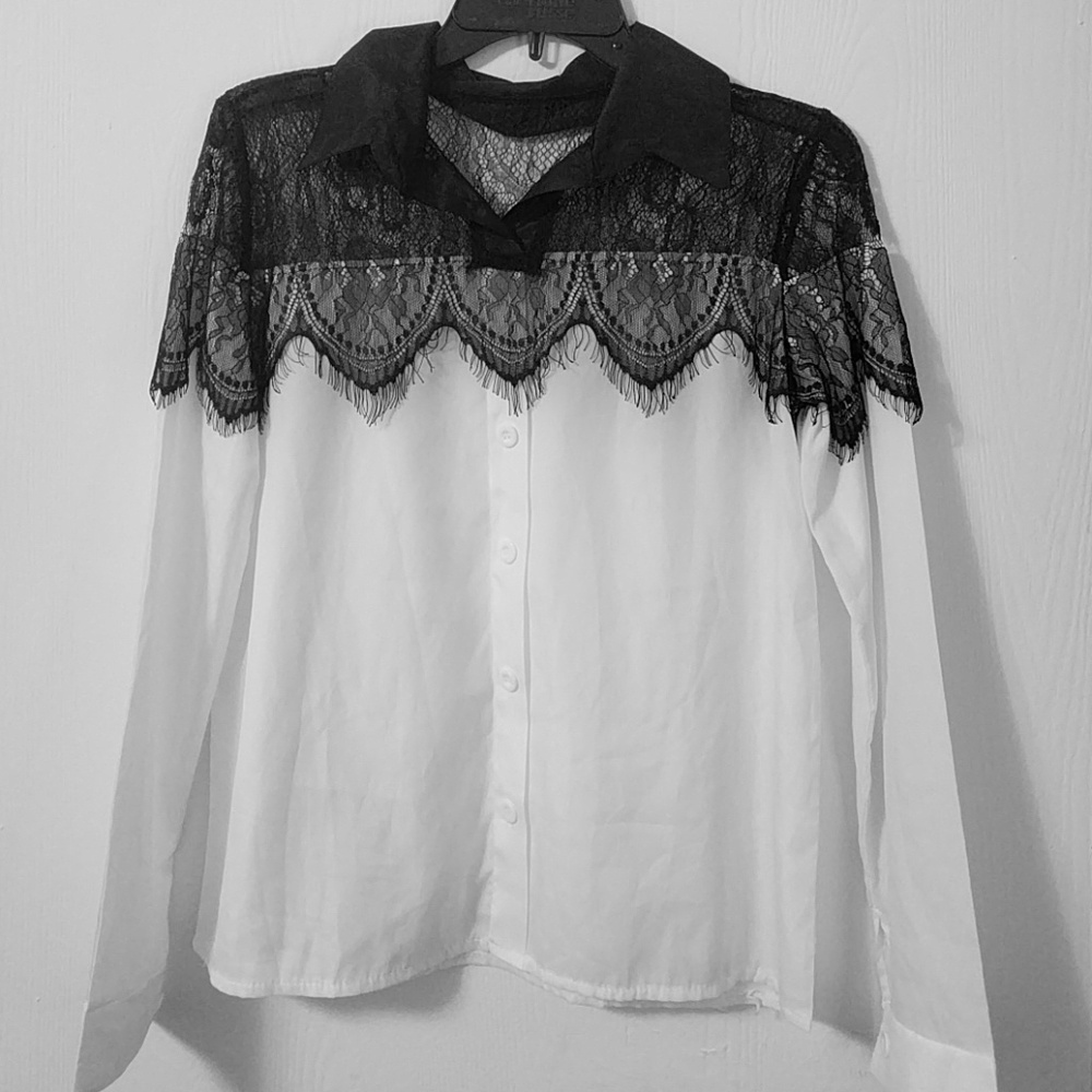 Lace top collared shirt